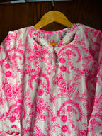 Women's White & Hot Pink Floral Design