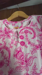 Women's White & Hot Pink Floral Design